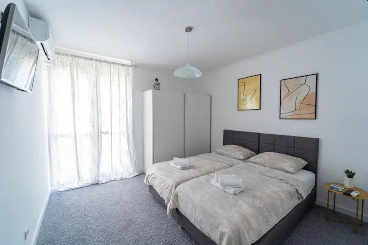 Adventure Apartment 75M2 Close To The Center Сплит Экстерьер фото